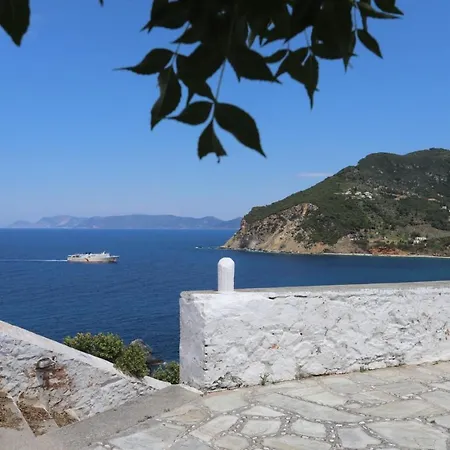 Villea Seaview Skopelos
